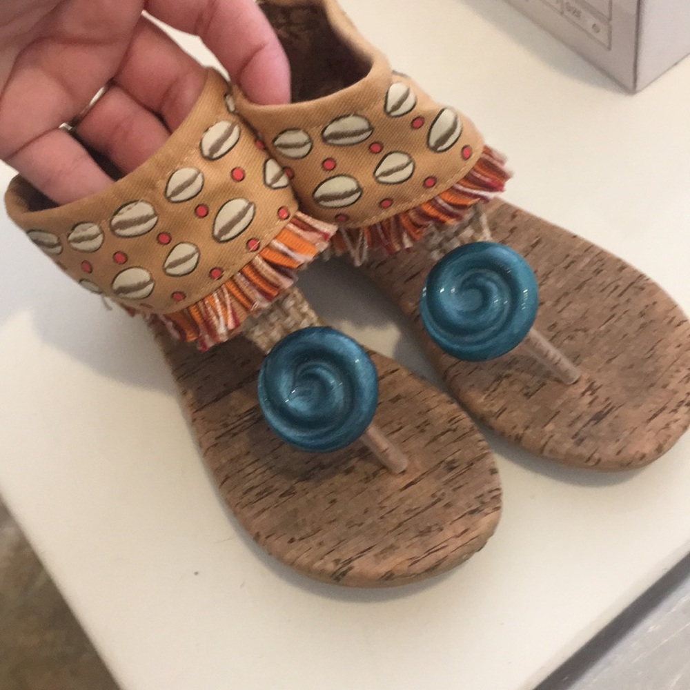 Disney Moana sandals